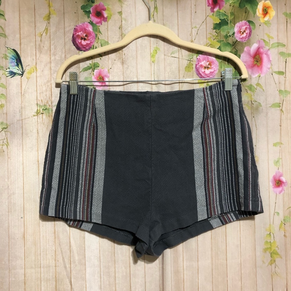 Free People Newman Shorts - Picture 2 of 11